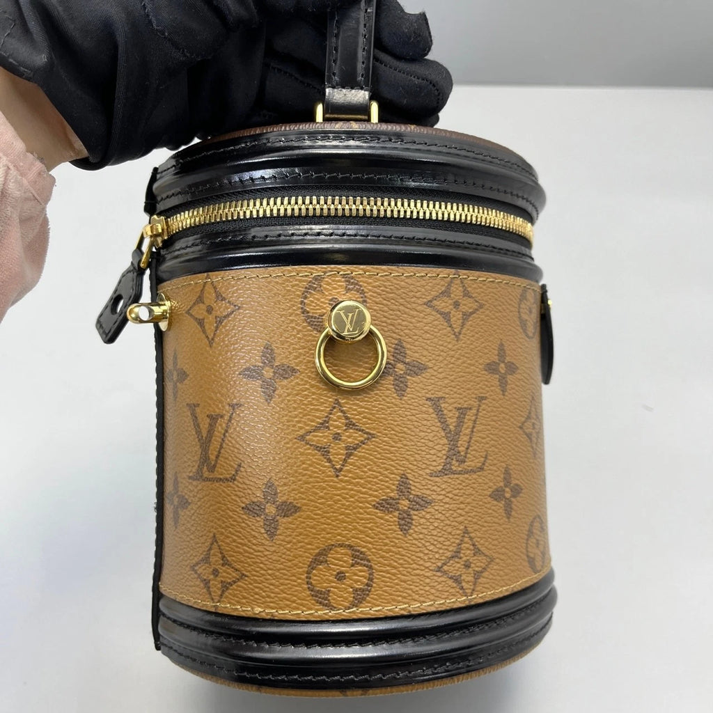 Louis Vuitton Monogram Canvas Bucket Bag For Women